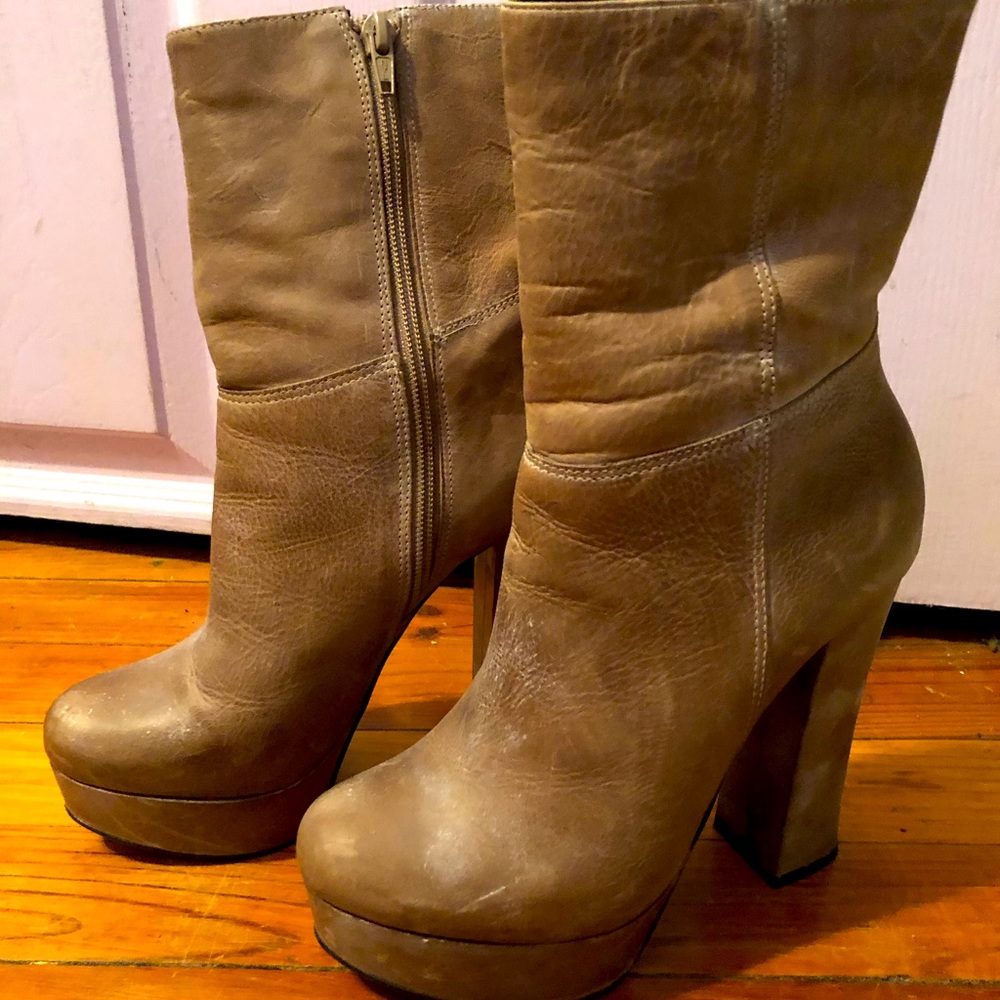 Steven by Steve Madden vintage platform booties